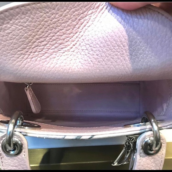 Authentic Dior Mini Lady Dior - Picture 5 of 8